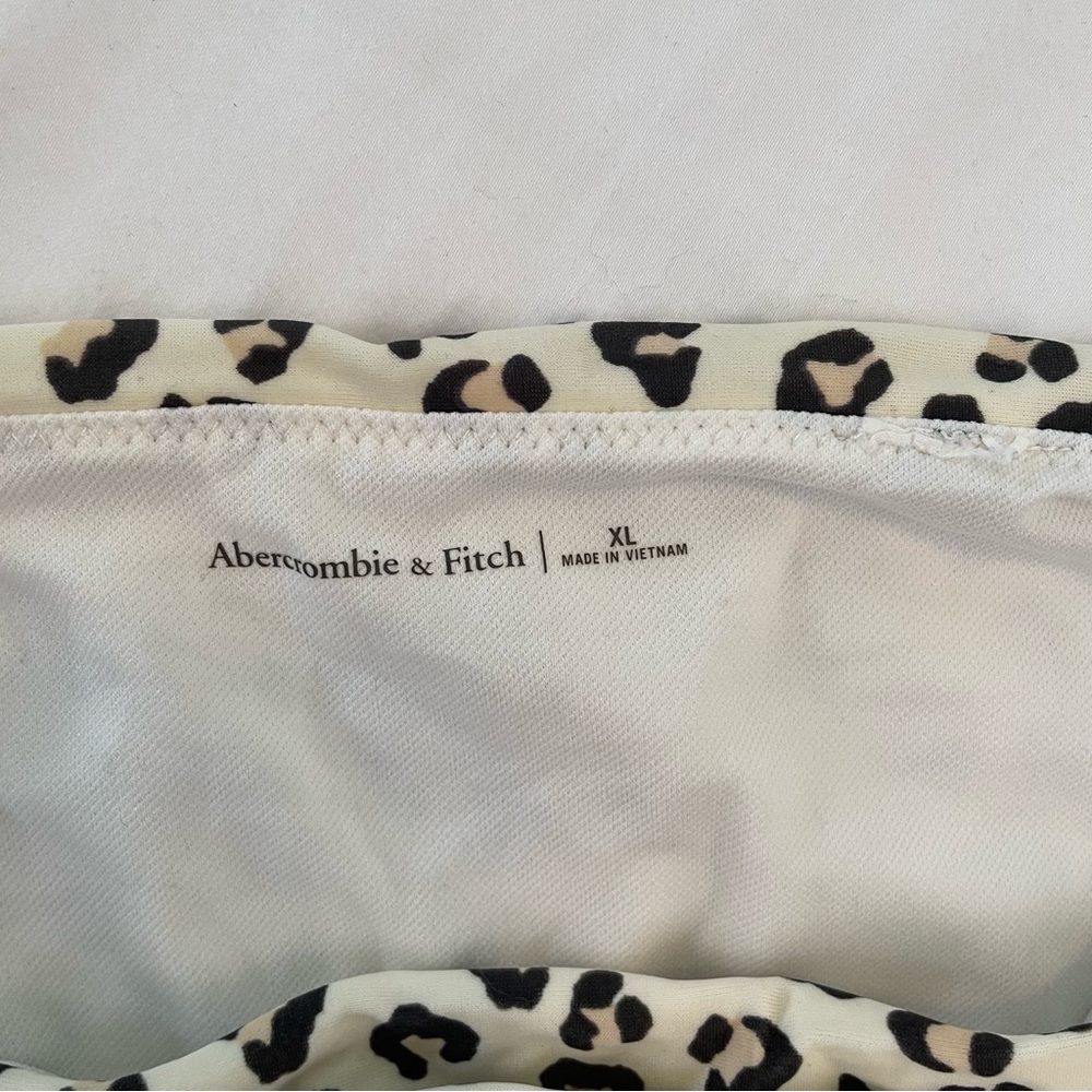 Abercrombie & Fitch Animal Print Cinched Bralette & Tie High Waist Bottoms Set - Picture 11 of 11